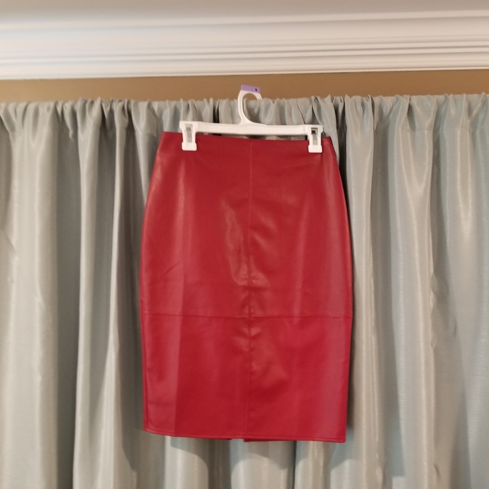 Red fake leather pencil skirt